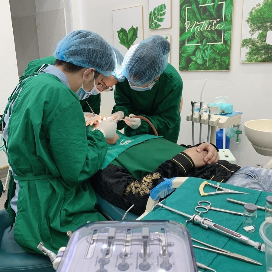 Điều trị bệnh lý khách hàng tại nha khoa gia đình bắc ninh