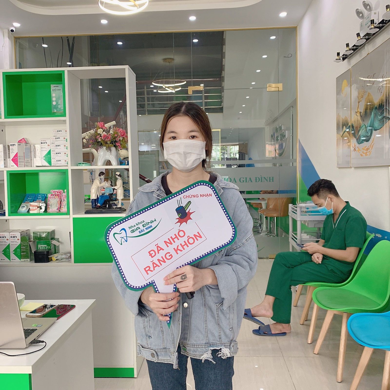 Dịch vụ nhổ răng khôn tại Từ Sơn không đau, an toàn, chất lượng 2 Nhổ răng khôn tại Từ Sơn của Nha Khoa Gia Đình Bắc Ninh