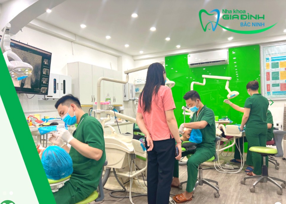 Nhổ răng khôn ăn tôm được không? Nhổ răng khôn nên ăn gì? 3 Chỉnh nha chất lượng, giá tốt tại phòng khám Nha Khoa Gia Đình