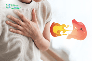 Trồng răng implant có bị hôi miệng không?